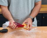 Foto langkah ke 6 dari resep Donut mochi viral!.