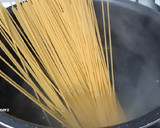 Foto del paso 4 de la receta: Espaguetis con champiñones al ajillo picantes