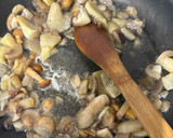 Foto del paso 1 de la receta: 557. Hojaldre de espinacas y setas (principal verduras)