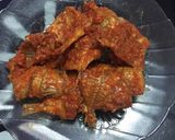 Foto langkah ke 6 dari resep Ikan asin Tipis Balado.