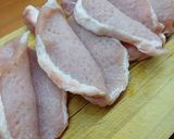 Sajttal, sonkával töltött rántott karaj recept fázis 1 fotója