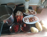 Foto del paso 2 de la receta: Migas de bacalao, con mariscos y patatas en olla exprés