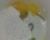 Foto langkah ke 1 dari resep 38. Bolu kukus pandan mekar super cepat.