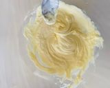 A picture of step 10 of Eggless trifle cake.
