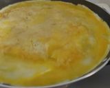 صورة لخطوة 4 من وصفة اوملات البطاطا 🥚🥔المبشورة🤤