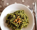 Foto del paso 6 de la receta: Risotto verde - espinacas, pollo, queso de cabra y nueces