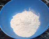 A picture of step 1 of Dosti roti.