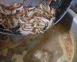 A picture of step 3 of Mutton nihari with home made nihari masala.