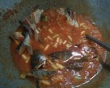 Foto langkah ke 2 dari resep Tumis nanas ikan asin tembakang.