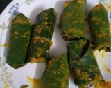 A picture of step 4 of Turiya Patra Sabji.