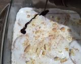 A picture of step 5 of Marie biscuits delight.