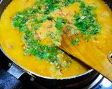 A picture of step 2 of Rava Upma.