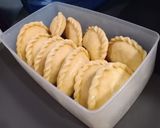 Foto langkah ke 5 dari resep Pastel renyah.