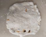 Foto langkah ke 4 dari resep Country Loaf Sourdough Bunga Telang.