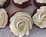 A picture of step 9 of Red velvet cupcakes ❤️.