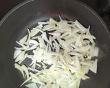 Foto del paso 1 de la receta: Merluza en salsa con perejil