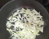 Foto del paso 1 de la receta: Merluza en salsa con perejil