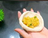 A picture of step 2 of Aloo Paratha.