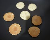 Foto langkah ke 5 dari resep Mini pancake.