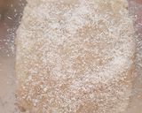 खोबरा चिक्की (khobra chikki recipe in marathi) रेसिपी स्टेप 3 फोटो 