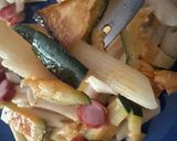 Foto del passaggio 5 della ricetta Penne con zucchine e wurstel