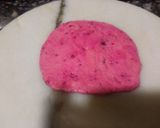 A picture of step 2 of Beetroot poori.