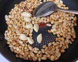 सोलापूरी दाण्याची चटणी (danyachi chutney recipe in marathi) रेसिपी स्टेप 1 फोटो 