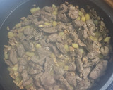 Foto del paso 4 de la receta: Hígado de ternera con champiñones y patatas