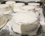 Foto del paso 12 de la receta: Alfajores marplatenses blancos