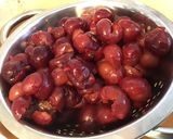 Une image de l'étape 2 de Flan aux cerises façon kouglof.