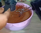 चॉकलेट चोको चिप्स केक (chocolate choco chips cake recipe in hindi) रेसिपी चरण 3 फोटो