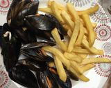 Une image de l'étape 1 de Moules meunières.