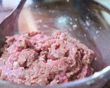 A picture of step 2 of Japanese Hamburger Steak.