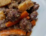 Foto del paso 11 de la receta: Ternera estofada al vino tinto con picada catalana