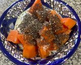 Foto del paso 1 de la receta: Papaya con chía y yogurt