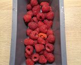 Une image de l'étape 4 de Cake Framboise/Pistache.