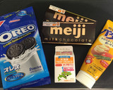 A picture of step 1 of Easy No-Bake Oreo Chocolate Cake.