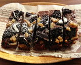 A picture of step 13 of Easy No-Bake Oreo Chocolate Cake.