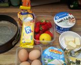 Foto langkah ke 1 dari resep Cheese Cake Strawberry Mascarpone.