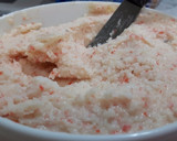 Foto del paso 1 de la receta: Pate de surimi y gambas