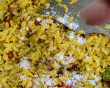 कांदा बटाटा पोहा मुंबई स्ट्रीट स्टाइल (Kanda batata poha mumbai street style recipe in hindi) रेसिपी चरण 4 फोटो