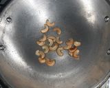 A picture of step 2 of Instant Oats Idli.