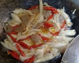 Foto langkah ke 4 dari resep Tumis Jamur Baso Alakadarnya.