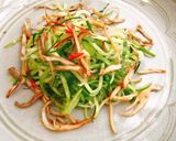 Hình bước làm 4 của món Gỏi bầu