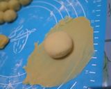 Foto langkah ke 5 dari resep Bakpia Kulit Berlapis & Ngeprul.