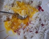 Foto langkah ke 2 dari resep Omelet Nasi.
