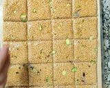 A picture of step 5 of Til chikki.