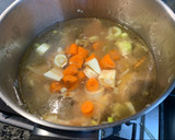 Foto del paso 7 de la receta: Caldo de Pollo de Corral
