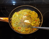 Foto del paso 2 de la receta: Salsa casera de aguacate a los tres pimientos