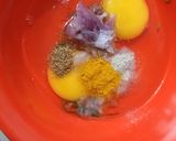 Foto langkah ke 3 dari resep Telur dadar kelapa parut.